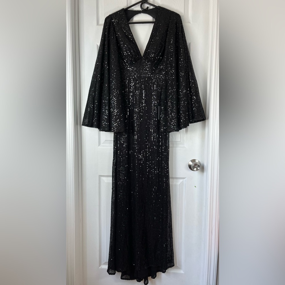 Ieena Mac Duggal Black Sequin Long Sleeve Open Back Gown Maxi Dress XS